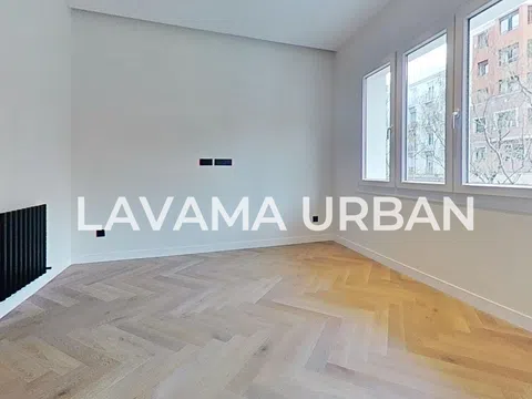 Flat in calle del General Álvarez de Castro - Photo 20