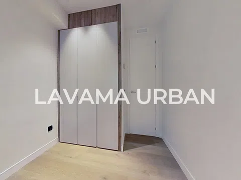 Flat in calle del General Álvarez de Castro - Photo 5