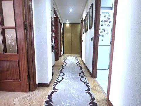 Flat in calle María Martínez Oviol - Photo 8
