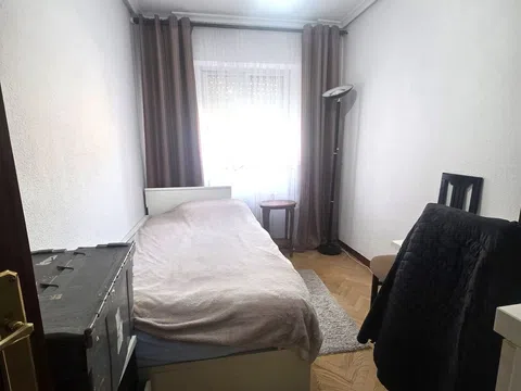 Flat in calle María Martínez Oviol - Photo 9