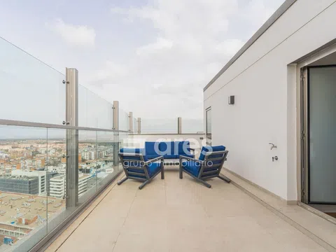 Penthouse - Photo 14