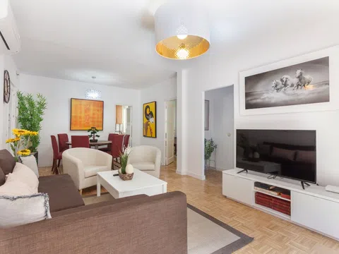 Flat in calle de la Ruda - Photo 2