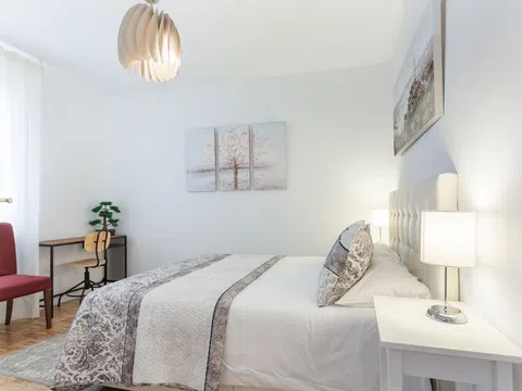 Flat in calle de la Ruda - Photo 12