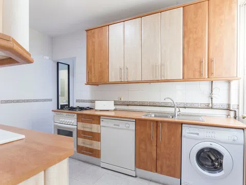 Flat in calle de la Ruda - Photo 9
