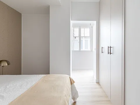 Flat in calle de Orense - Photo 19