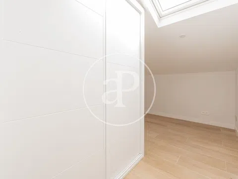 Flat in paseo de la Dirección - Photo 18