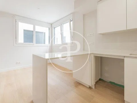 Flat in paseo de la Dirección - Photo 6