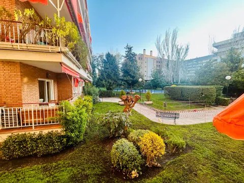 Flat in calle San Martín de Porres - Photo 1