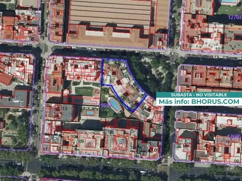Flat in calle de Bretón de los Herreros - Photo 3