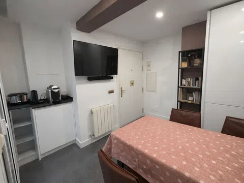 Flat in calle de las Peonías - Photo 4