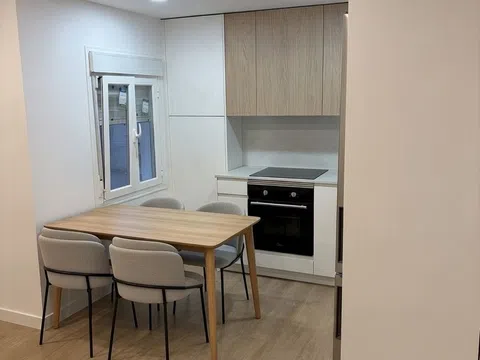 Flat in calle de Sánchez Pacheco, 18 - Photo 7