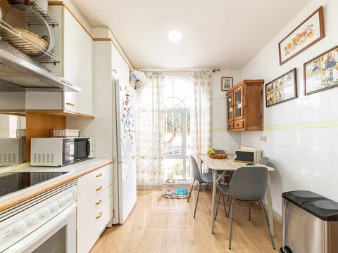 Semi-detached house - Photo 16