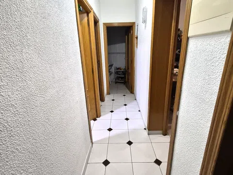 Flat in calle de Saturnino Tejera - Photo 3
