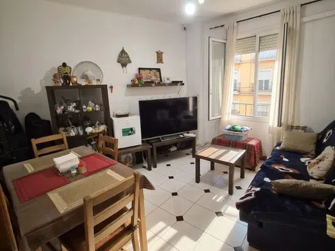 Flat in calle de Saturnino Tejera - Photo 4