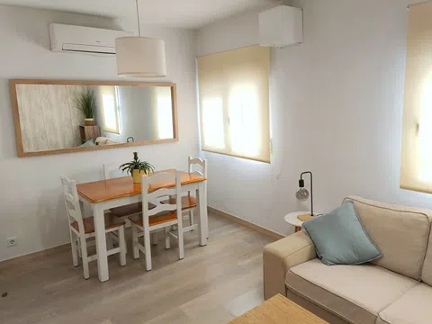 Flat - Photo 3