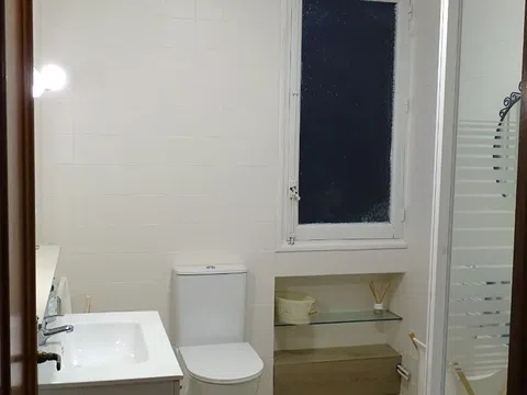 Flat in calle de Antonio Arias - Photo 18