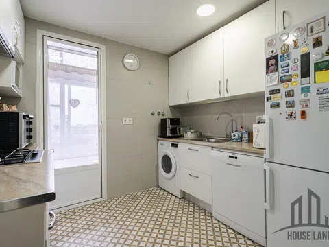 Flat in avenida del Doctor García Tapia - Photo 7