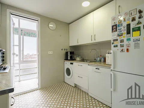 Flat in avenida del Doctor García Tapia - Photo 8