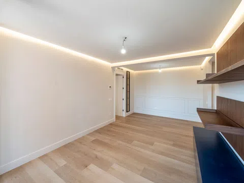 Flat in avenida de Ramón y Cajal - Photo 16