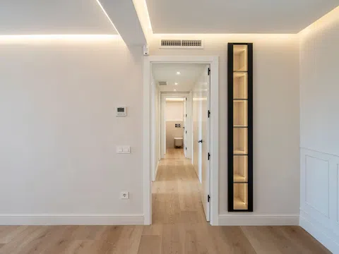 Flat in avenida de Ramón y Cajal - Photo 9