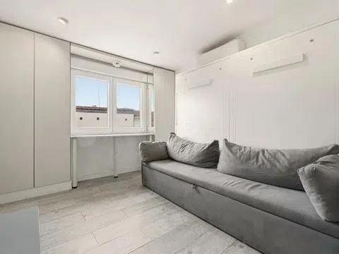 Flat - Photo 9