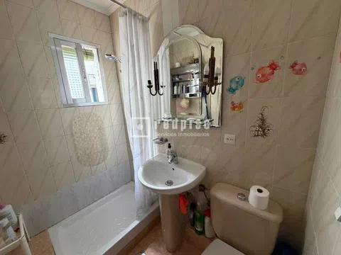 Flat in calle de Valmojado - Photo 11
