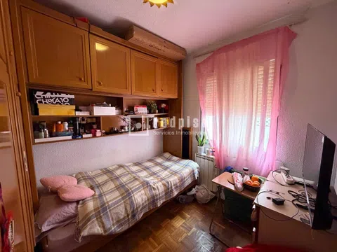 Flat in calle de Valmojado - Photo 12