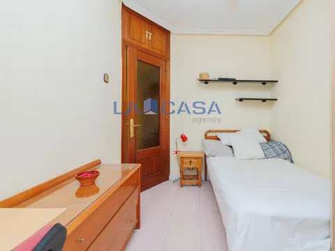 Flat in plaza de Lavapiés - Photo 19