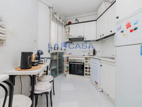 Flat in plaza de Lavapiés - Photo 6