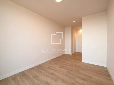 Penthouse in paseo de la Dirección - Photo 14
