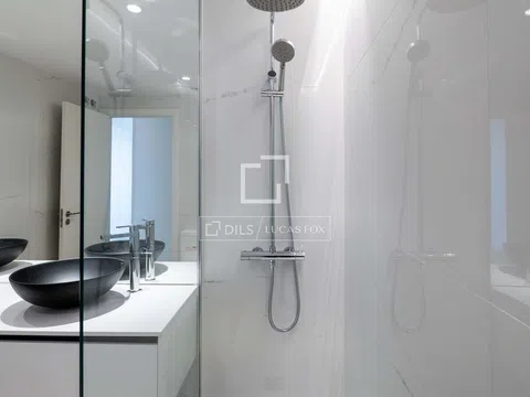 Penthouse in paseo de la Dirección - Photo 18
