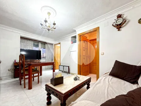 Flat in calle Sauzal - Photo 3