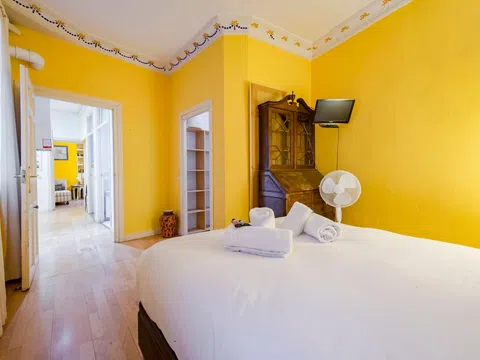 Flat in calle de Santa Bárbara - Photo 11