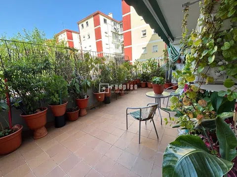 Flat in calle de Ascao - Photo 2
