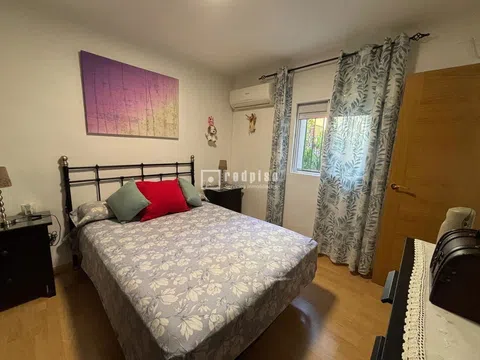 Flat in calle de Ascao - Photo 12