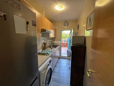 Flat in calle de Ascao - Photo 17