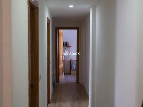 Flat in calle de Alonso Carbonell - Photo 11