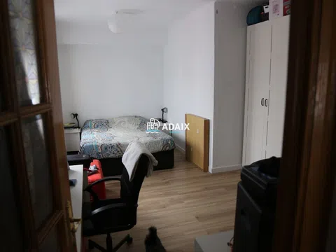 Flat in calle de Alonso Carbonell - Photo 3