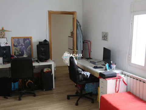 Flat in calle de Alonso Carbonell - Photo 4