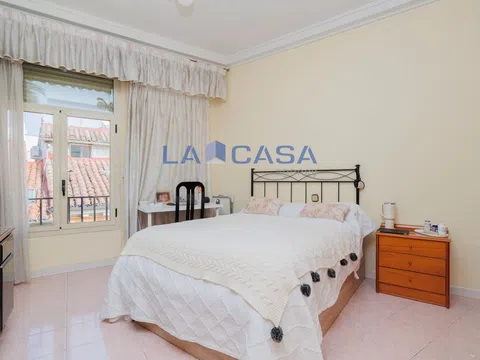 Flat in plaza de Lavapiés - Photo 1