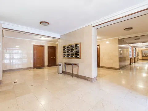 Flat in calle de Santa Virgilia, 11 - Photo 3