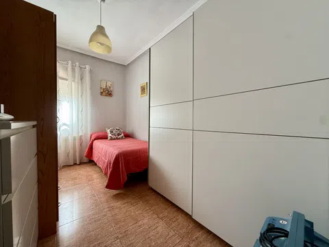 Flat in calle Cascaes - Photo 7