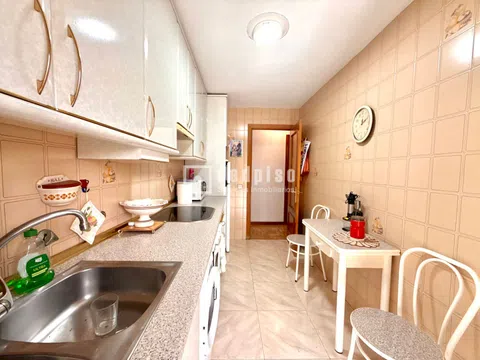 Flat - Photo 7