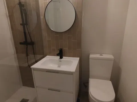 Flat in calle Rafael Finat - Photo 18