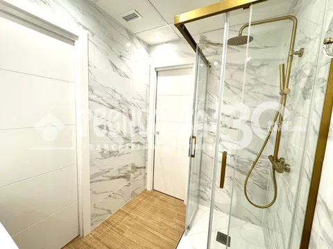 Flat in calle de Valentín Beato - Photo 18