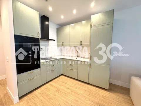 Flat in calle de Valentín Beato - Photo 8