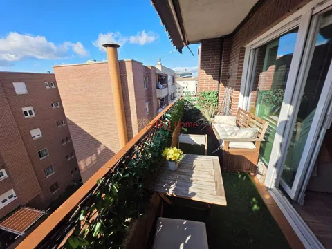 Flat in calle Alcalá - Photo 12