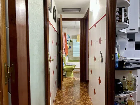 Flat in calle Encarnación Oviol - Photo 15