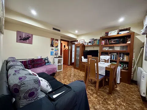 Flat in calle Encarnación Oviol - Photo 6