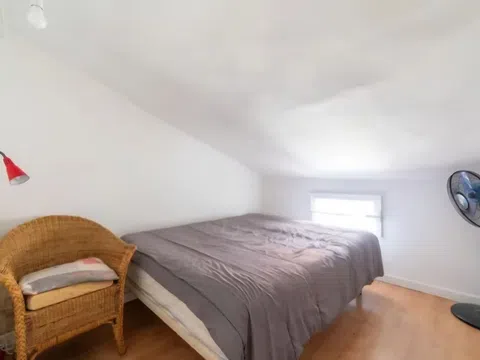 Flat - Photo 2